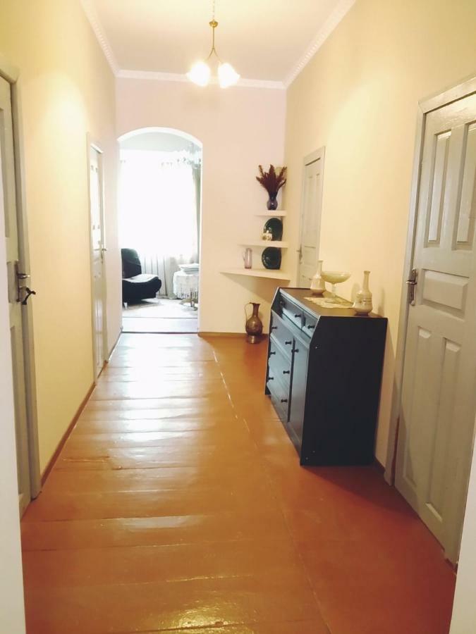 Bed and Breakfast Raul Lushnu Darbaz Mestia Esterno foto