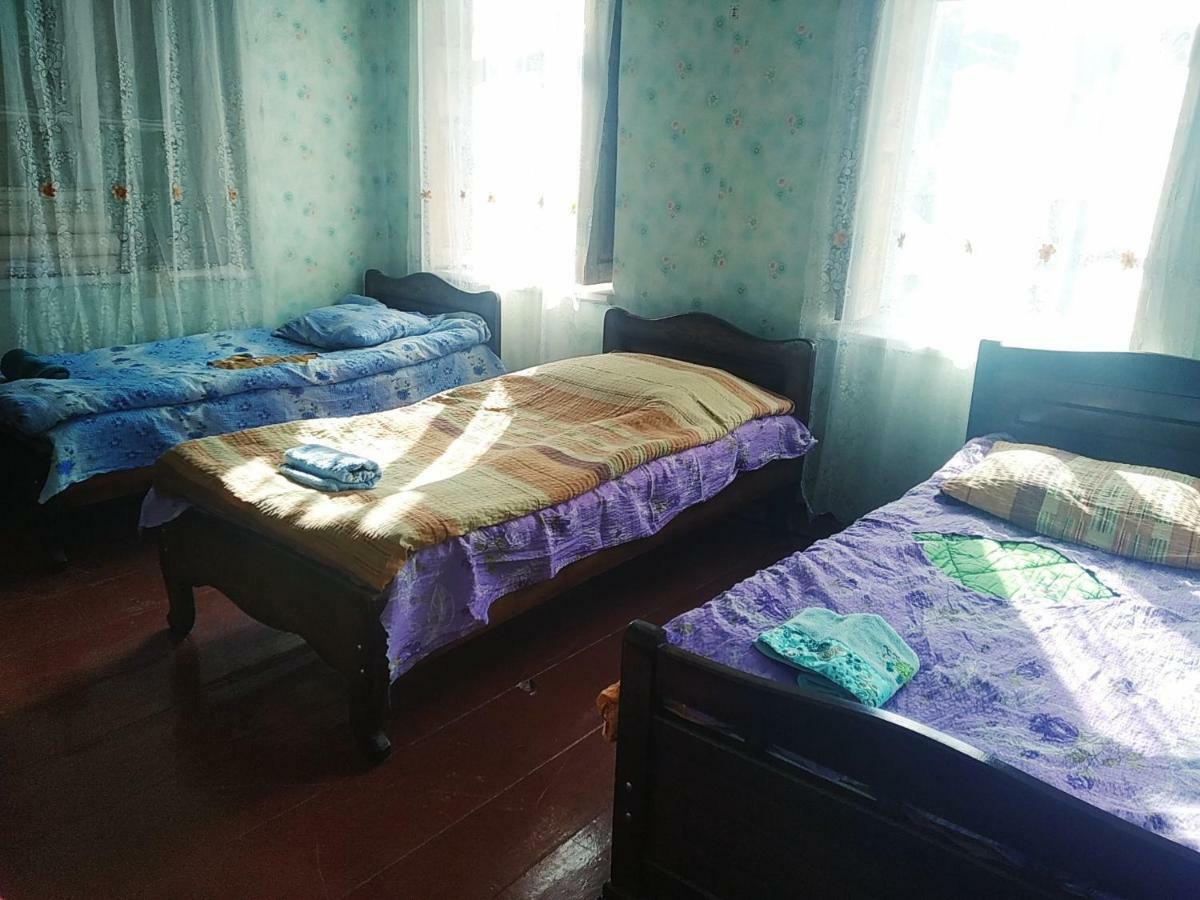 Bed and Breakfast Raul Lushnu Darbaz Mestia Esterno foto