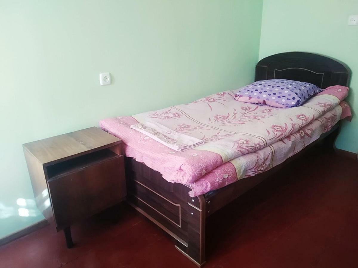 Bed and Breakfast Raul Lushnu Darbaz Mestia Esterno foto