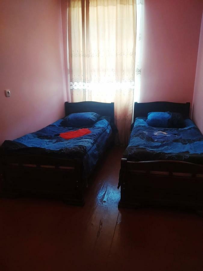 Bed and Breakfast Raul Lushnu Darbaz Mestia Esterno foto