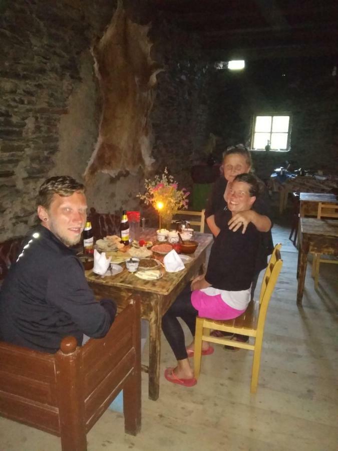 Bed and Breakfast Raul Lushnu Darbaz Mestia Esterno foto